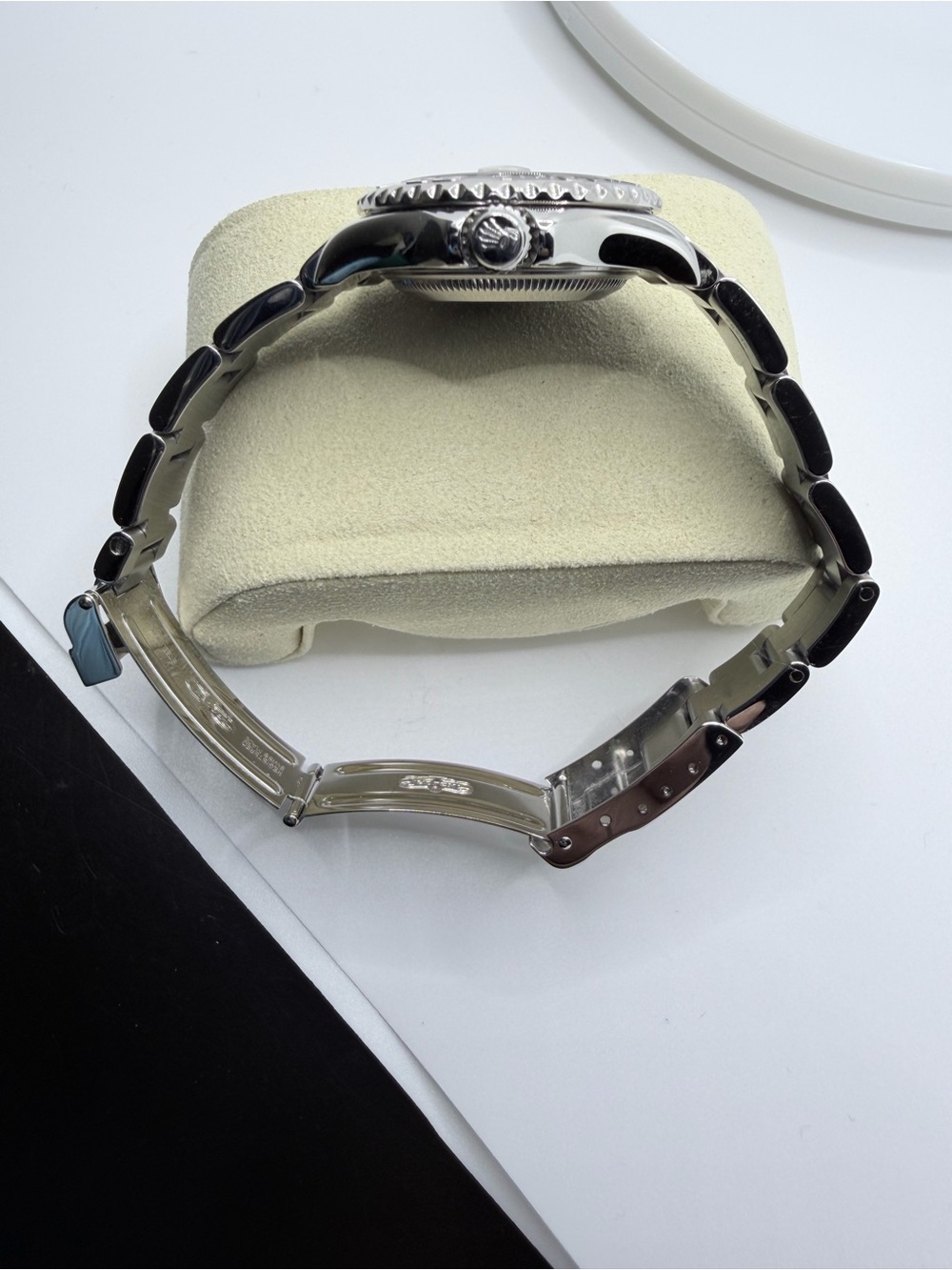 Rolex Yacht Master Lady Watch - Picture 4 of 13